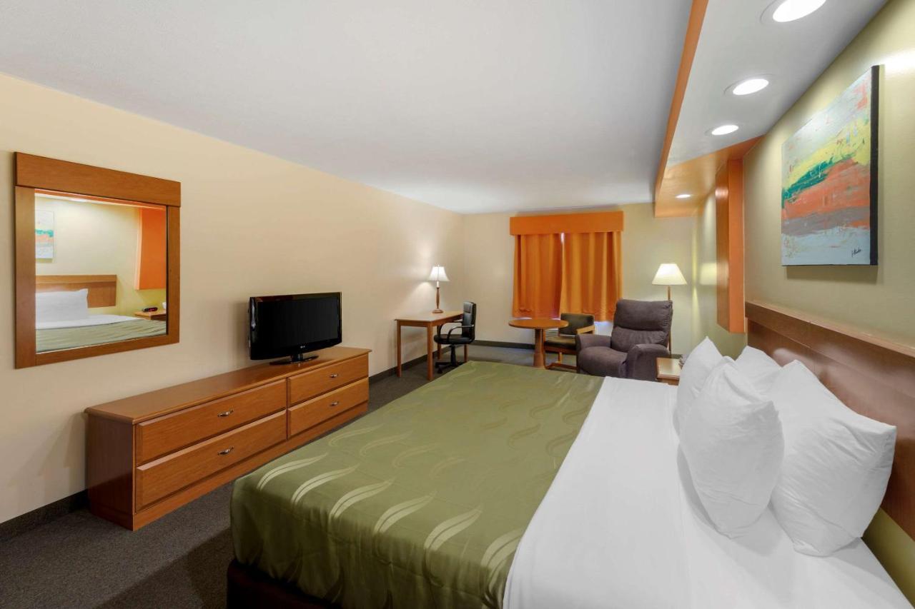 Quality Inn Hamilton Exterior foto